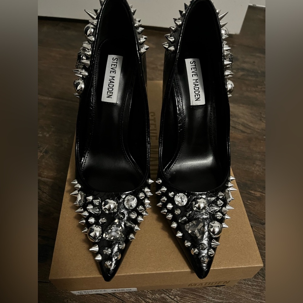 Steve Madden stilettos